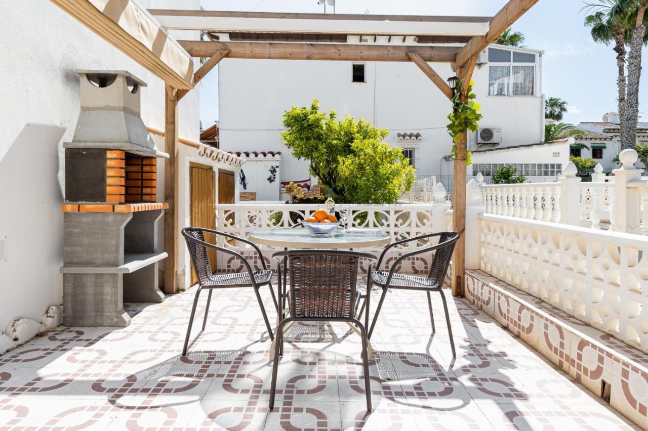 Casa Lago Jardin Alicante Exterior photo