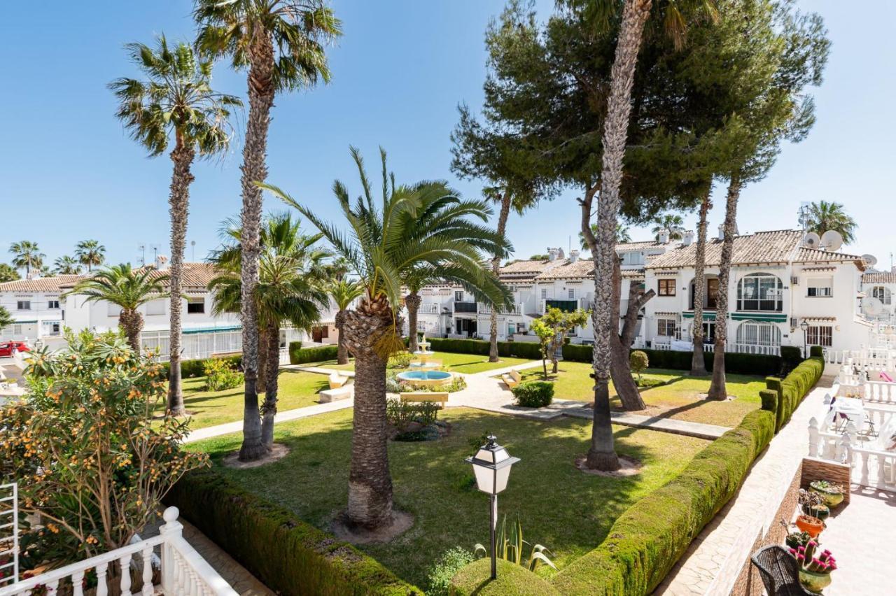 Casa Lago Jardin Alicante Exterior photo