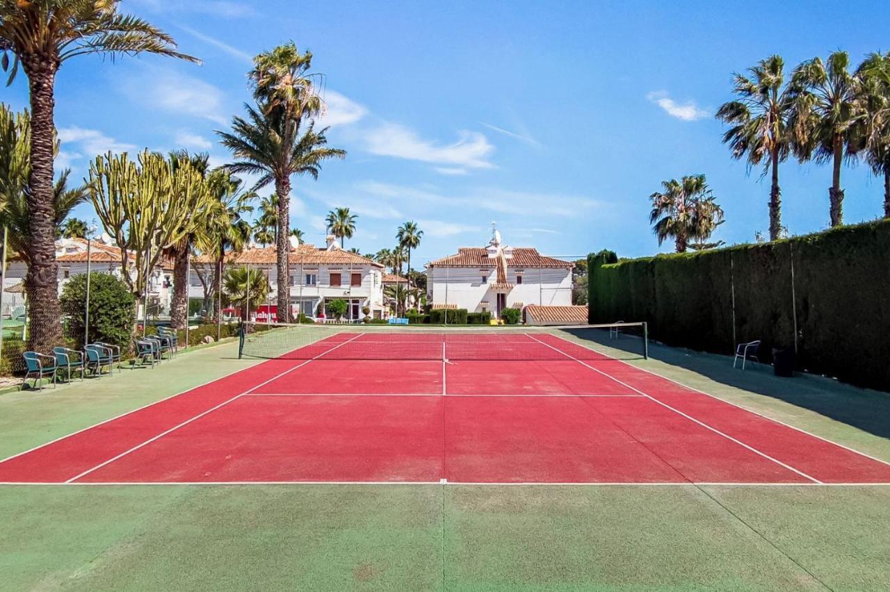 Casa Lago Jardin Alicante Exterior photo